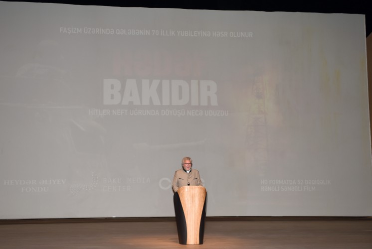 Первая леди Азербайджана Мехрибан Алиева посетила в Центре Гейдара Алиева презентацию фильма "Цель - Баку. Как Гитлер проиграл войну за нефть" - ФОТО