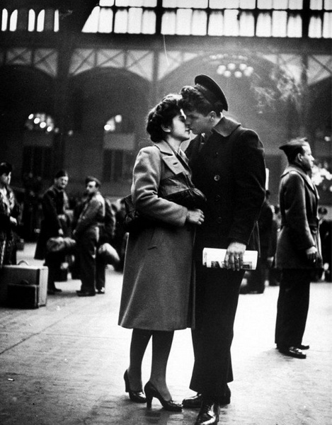 Прощание с возлюбленными. Пенсильванский вокзал. 1943 - ФОТОСЕССИЯ