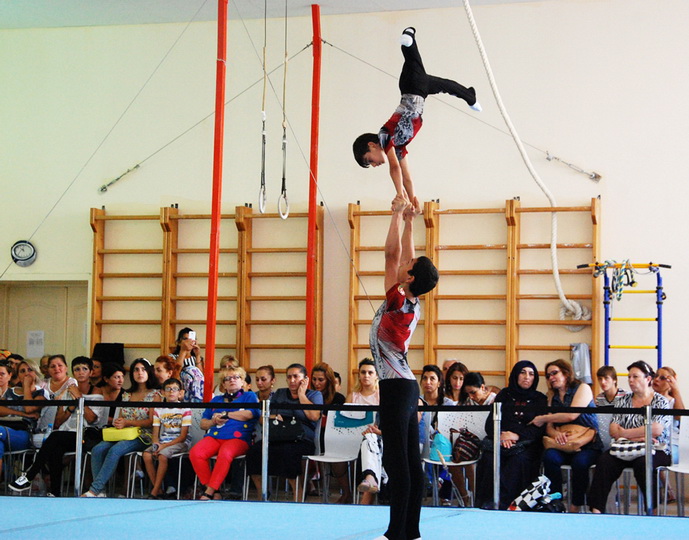 Завершился 22-й чемпионат Баку по акробатической гимнастике - ФОТО