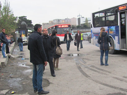 В Баку прошла акция по пропаганде ПДД для водителей - ФОТО