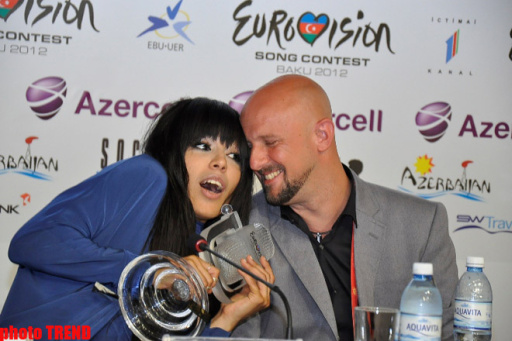 Победительница "Евровидения 2012" призналась в любви к азербайджанцам - ОБНОВЛЕНО - ФОТО