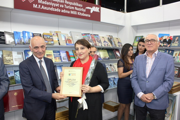 В Баку съехались представители 120 издательств - ФОТО