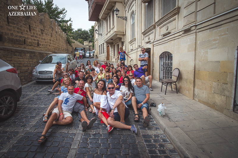 Участники "ONE LIFE" совершили увлекательный тур по Баку и Лахыджу - ФОТО