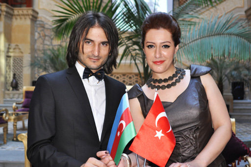 Певцы из Азербайджана и Турции представили новый проект - ФОТО