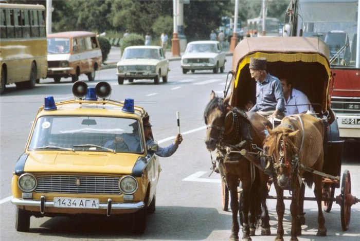 Sevimli, doğma köhnə Bakı – FOTO