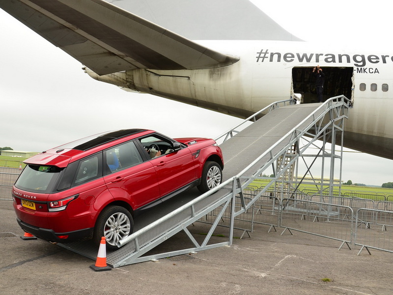 Измеряем градус спорта в новом Range Rover Sport - ФОТО