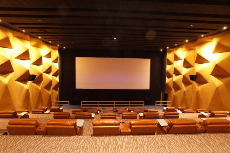 10 самых потрясающих кинотеатров со всего света - ФОТО