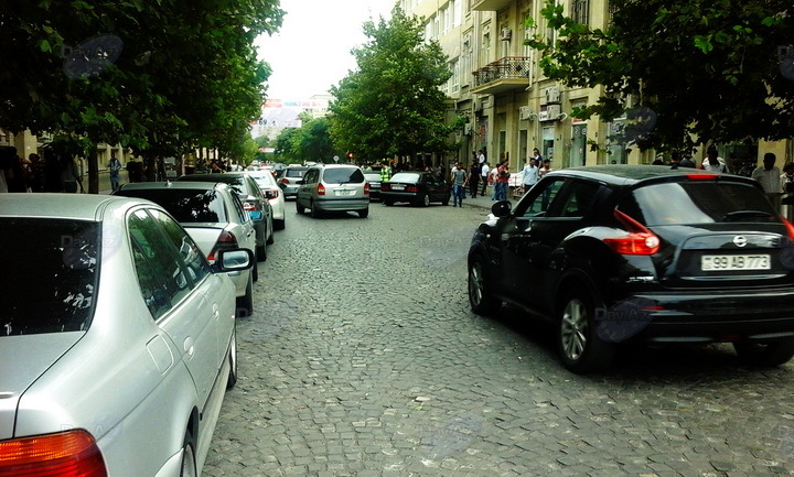 В центре Баку разгоняют захватчиков дорог – РЕПОРТАЖ – ФОТО