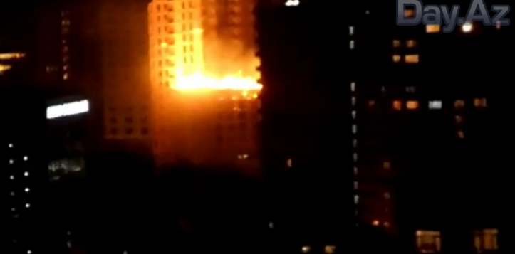 МЧС распространило информацию о пожаре в центре Баку – ОБНОВЛЕНО – ФОТО - ВИДЕО