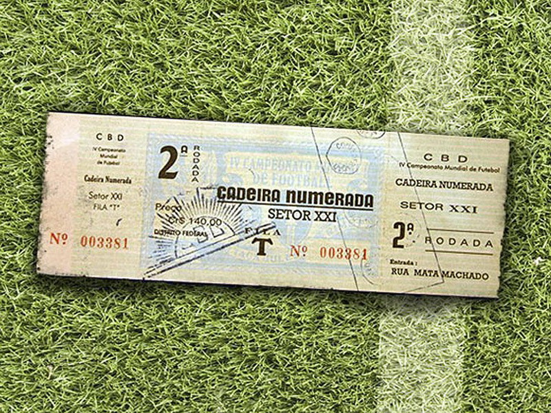 Чемпионат билет сколько. Дизайн билетов. Билет 1930. Пригласительные в виде билета.