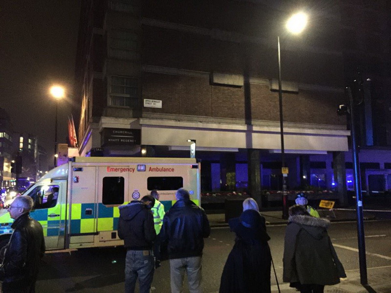 В известном отеле Лондона произошел взрыв, есть пострадавшие - ОБНОВЛЕНО - ВИДЕО - ФОТО