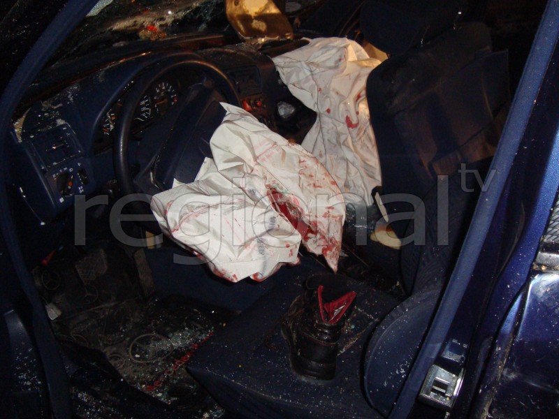 На дороге Гяндоб-Ялама столкнулись Mercedes и Tofaş, есть погибшие и раненые – ФОТО