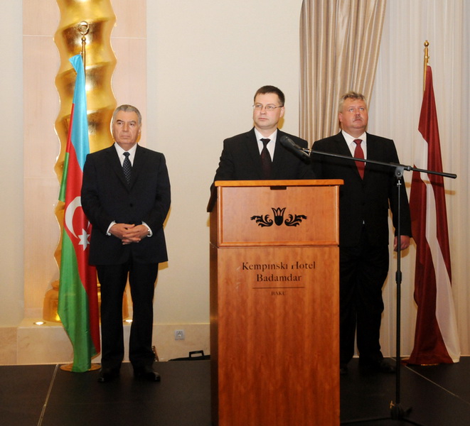 В Баку отметили День независимости Латвии - ОБНОВЛЕНО - ФОТО