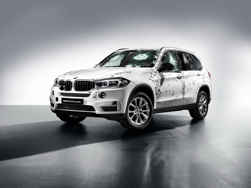 BMW представит бронированный X5 и новый X4 - ФОТО