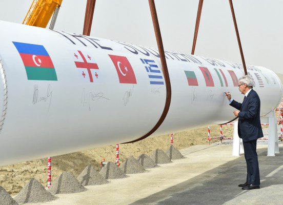 Президент Ильхам Алиев: ""Южный газовый коридор" будет приносить всем пользу, как минимум, на протяжении 100 лет" - ОБНОВЛЕНО - ФОТО