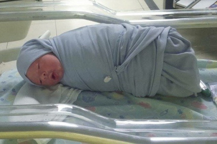Мать испытала ужас, узнав, что сделал врач с ее новорожденным сыном - ФОТО
