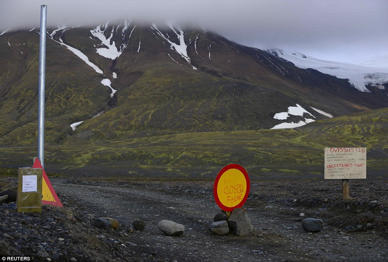 Исландию трясет: спустя 537 лет проснулся вулкан - ФОТО
