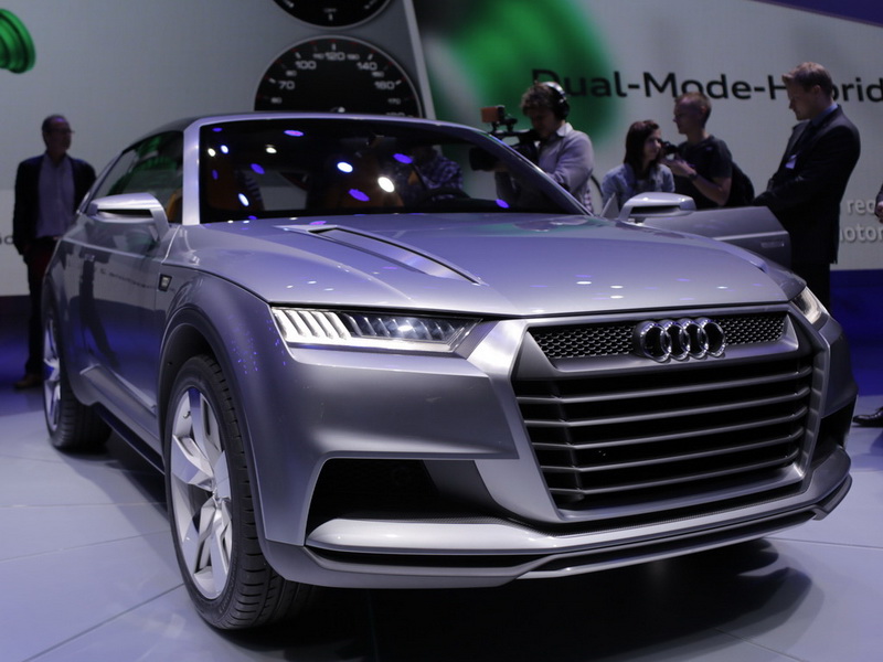 Audi готовит к производству самый большой внедорожник - ФОТО