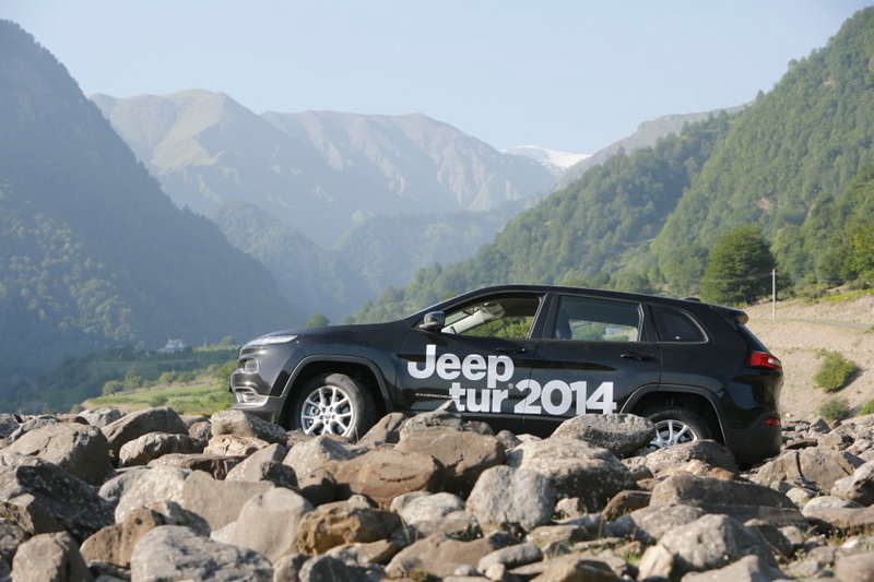 В Азербайджане состоялся первый Jeep-тур - ФОТО