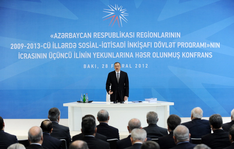 Президент Ильхам Алиев: "За очередные 10 лет Азербайджан должен превратиться в страну с высокодоходным населением" - ОБНОВЛЕНО - ФОТО