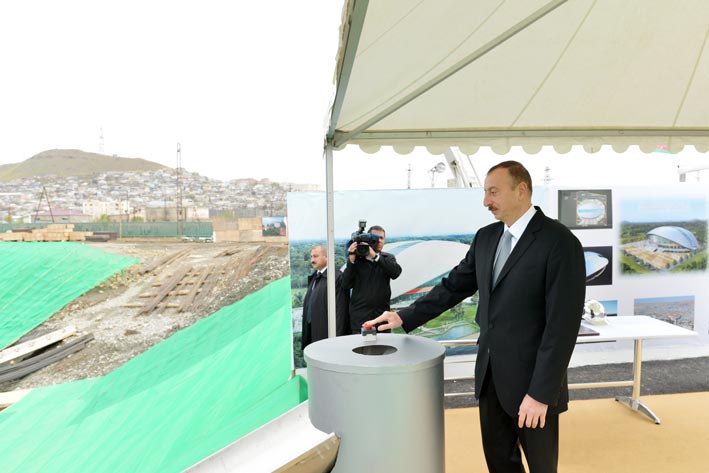 Президент Ильхам Алиев принял участие в церемонии закладки фундамента Дворца водных видов спорта - ОБНОВЛЕНО - ФОТО