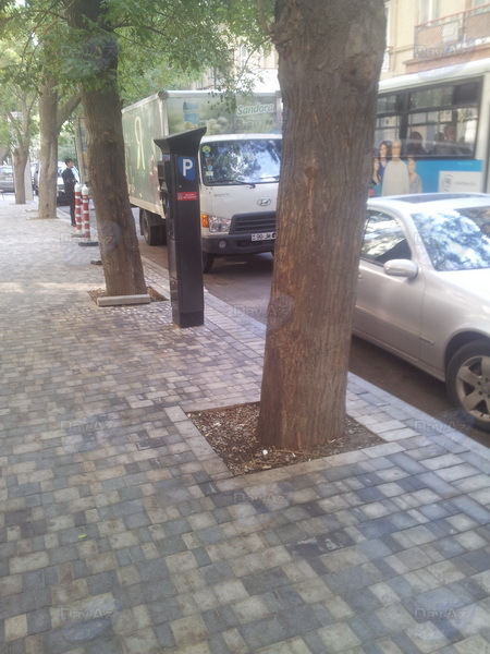 Вниманию водителей! Центр Баку очищают от запрещающих знаков - ФОТО
