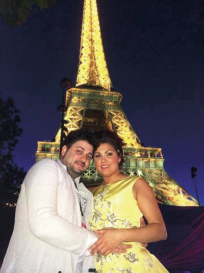 свадьба невеста выше жениха. жених на волге. жених анны. жених анны. невеста выше жениха фото.