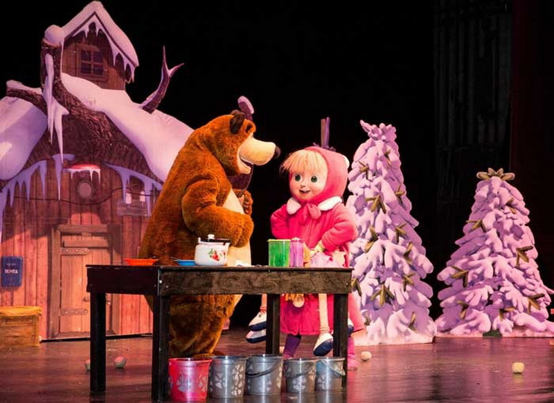 В Баку покажут "Новогодние приключения Маши и Медведя на Востоке" - ФОТО