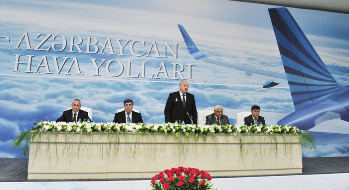 Торжественно отмечен 75-летний юбилей Гражданской авиации Азербайджана - ФОТО