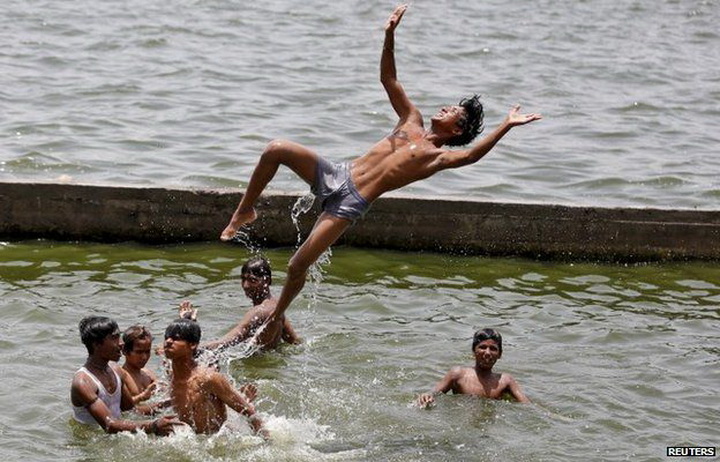 Аномальная жара убила 800 индийцев - ФОТО - ВИДЕО