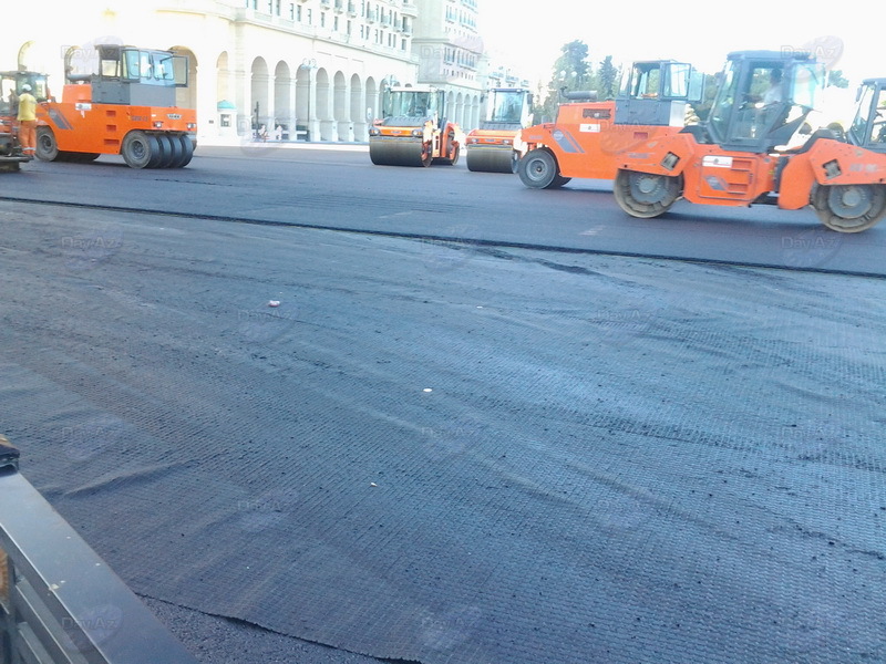 Продолжается реконструкция одного из центральных проспектов Баку - ФОТО