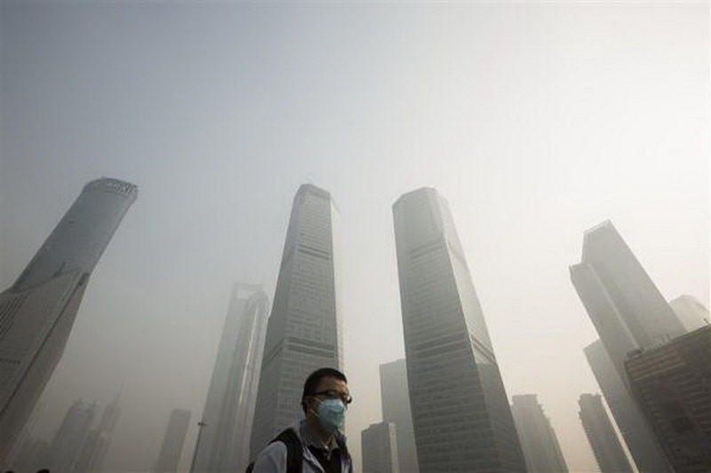 Китайские города во власти густого смога - ФОТО