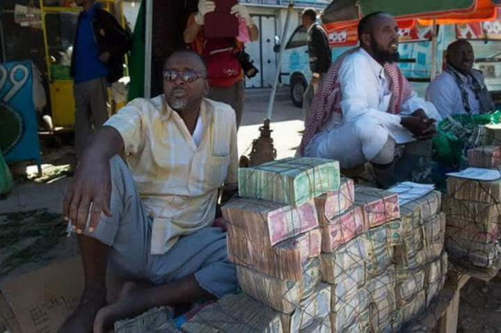 Миллионеры из Сомали. Как купить хлеб за 1 кг денег - ФОТОСЕССИЯ