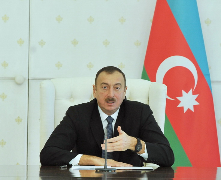 Президент Ильхам Алиев: "Уверен, что 2014 год также будет успешным для нашей страны" - ОБНОВЛЕНО – ФОТО