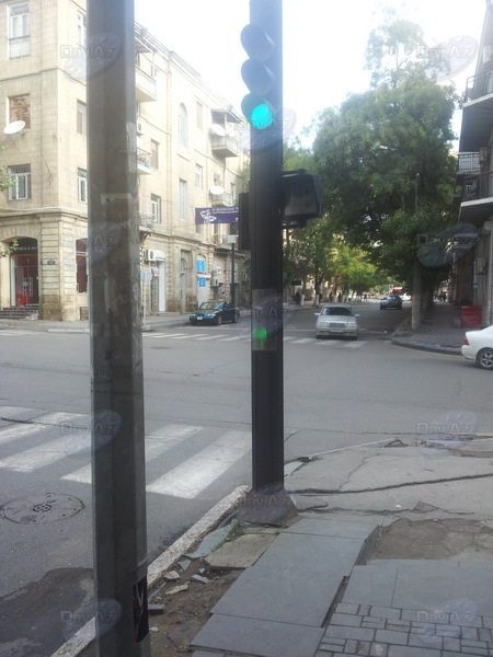 Электронные светофоры в центре столицы дали сбой - ФОТО