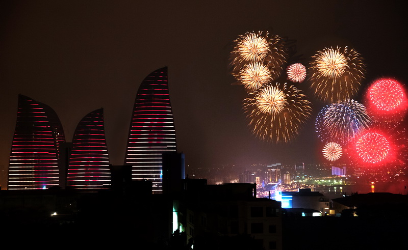 Незабываемые Новогодние и Рождественские праздники в отеле Fairmont Baku Flame Towers - ФОТО