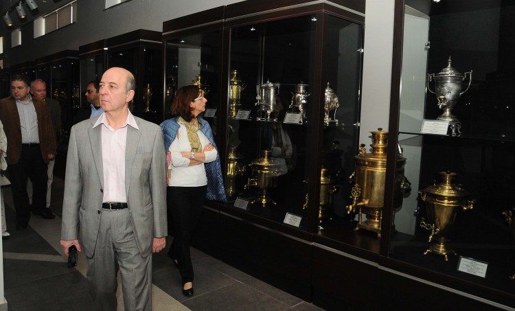Зарубежные дипломаты ознакомились с музейным комплексом Гала - ФОТО