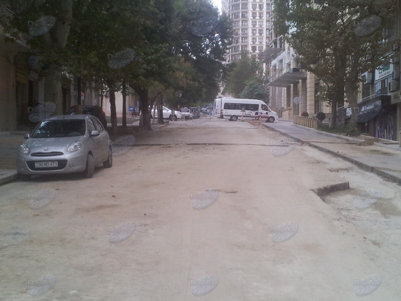 Водители в тупике: в Баку перекрыли сразу несколько улиц - ФОТО