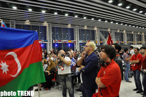 Выступление Сабины Бабаевой было встречено овациями в пресс-центре "Baku Crystal Hall" - ФОТОСЕССИЯ