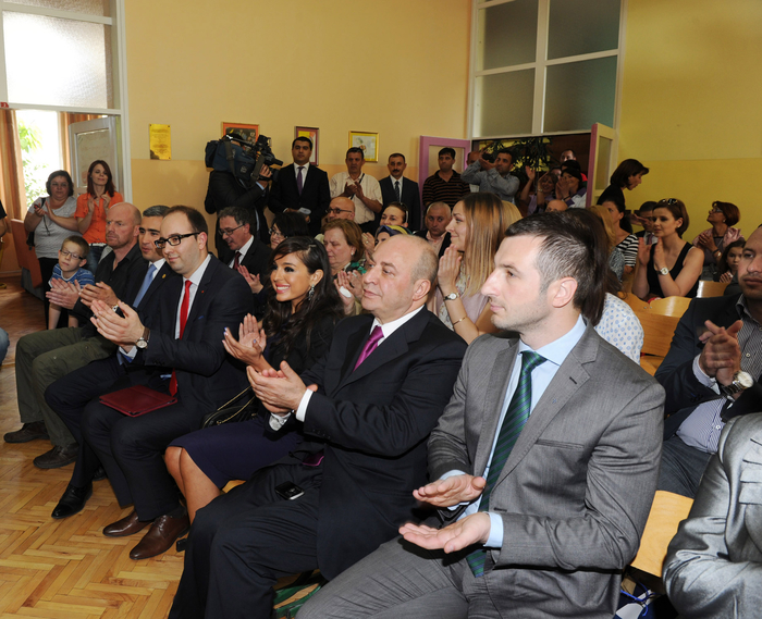 Вице-президент Фонда Гейдара Алиева Лейла Алиева приняла участие в церемонии открытия центра для незрячих и слабовидящих детей и молодежи в Сараево - ФОТО