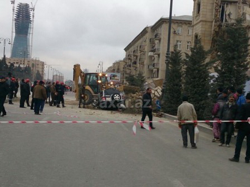 В Баку обрушилось здание: установлена личность погибших - ОБНОВЛЕНО - ФОТО