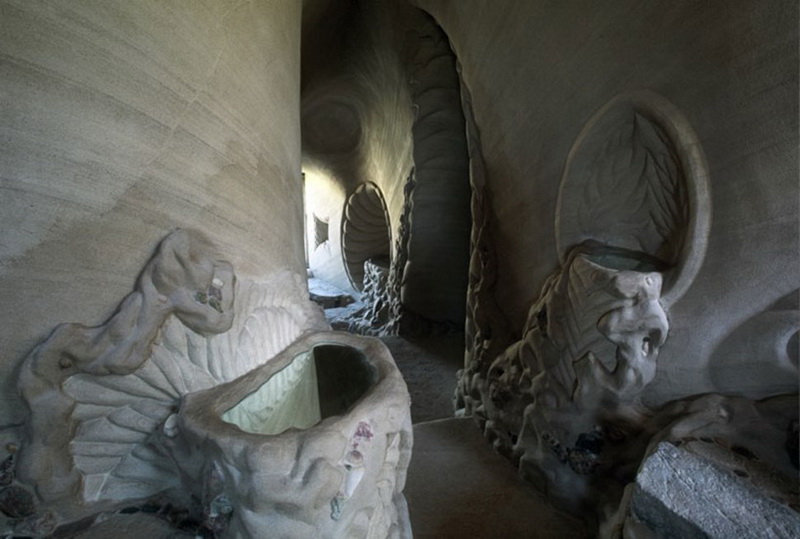 Мужчина 25 лет создавал невероятные пещеры - ФОТО
