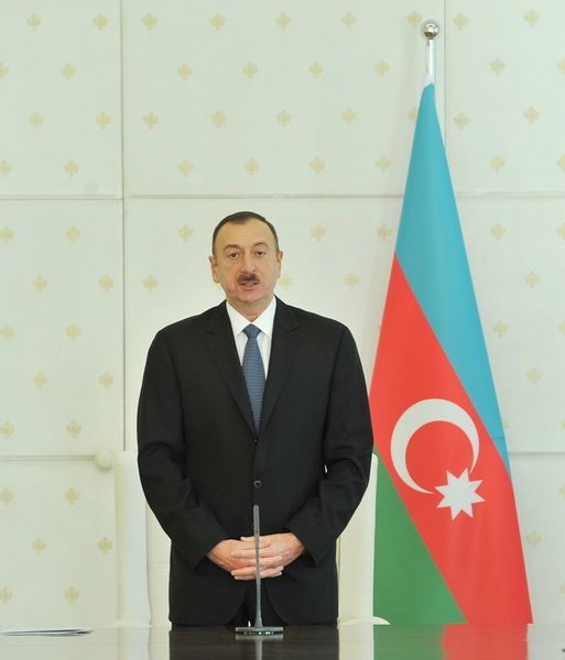 Президент Ильхам Алиев: "Уверен, что 2014 год также будет успешным для нашей страны" - ОБНОВЛЕНО – ФОТО