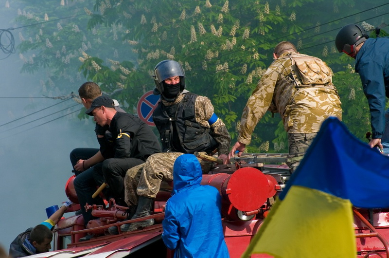 Число жертв противостояний и пожара в Одессе достигло 42 человек - ОБНОВЛЕНО - ФОТО