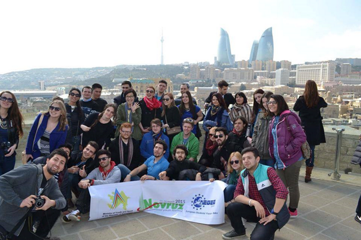 В Баку прошел Молодежный фестиваль Новруз - ФОТО