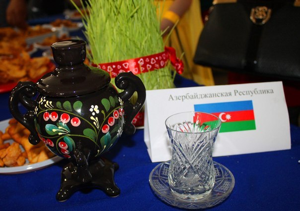 Азербайджанцы Беларуси отметили праздник Новруз - ФОТО