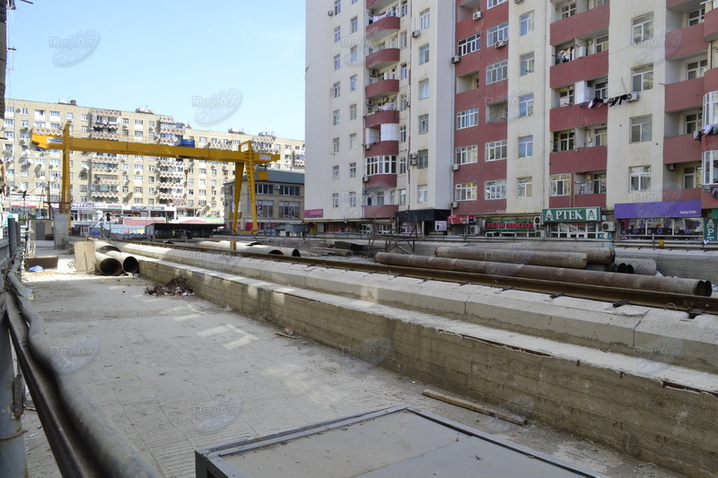 Продолжаются работы на новой станции бакинского метро - ФОТО