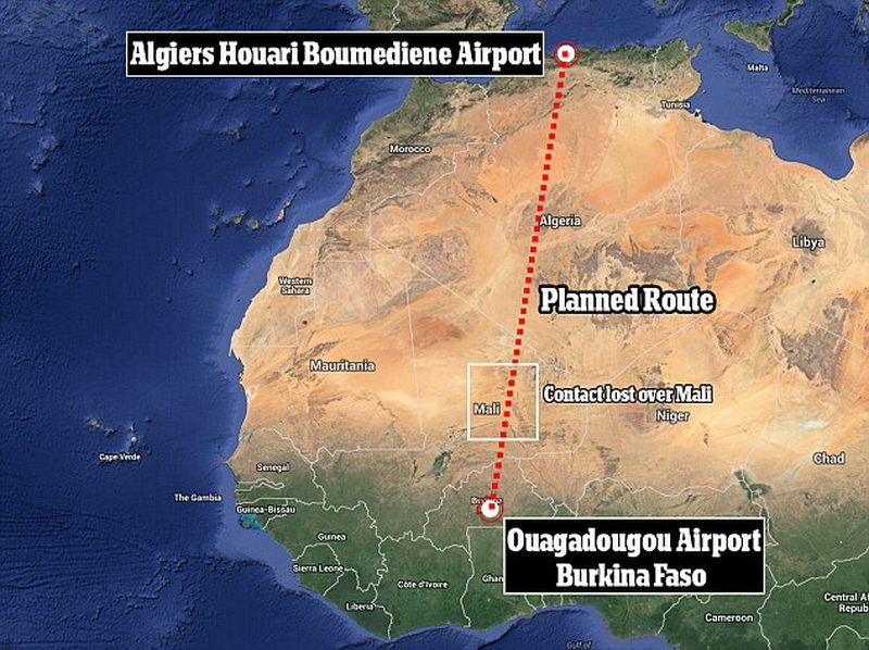 При крушении алжирского самолета погибли 10 членов одной семьи - ОБНОВЛЕНО - ФОТО - ВИДЕО