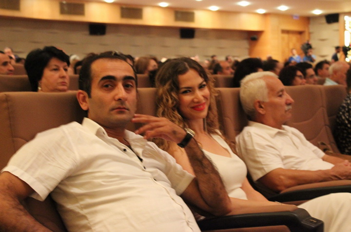 Азербайджанские актеры отметили День кино - ФОТО