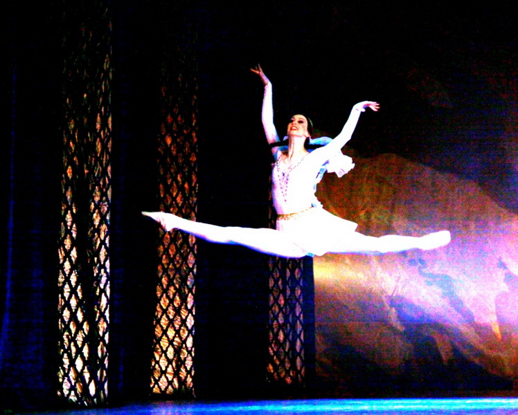 Блестящая премьера белорусской версии азербайджанского балета на бакинской сцене - ОБНОВЛЕНО - ФОТО